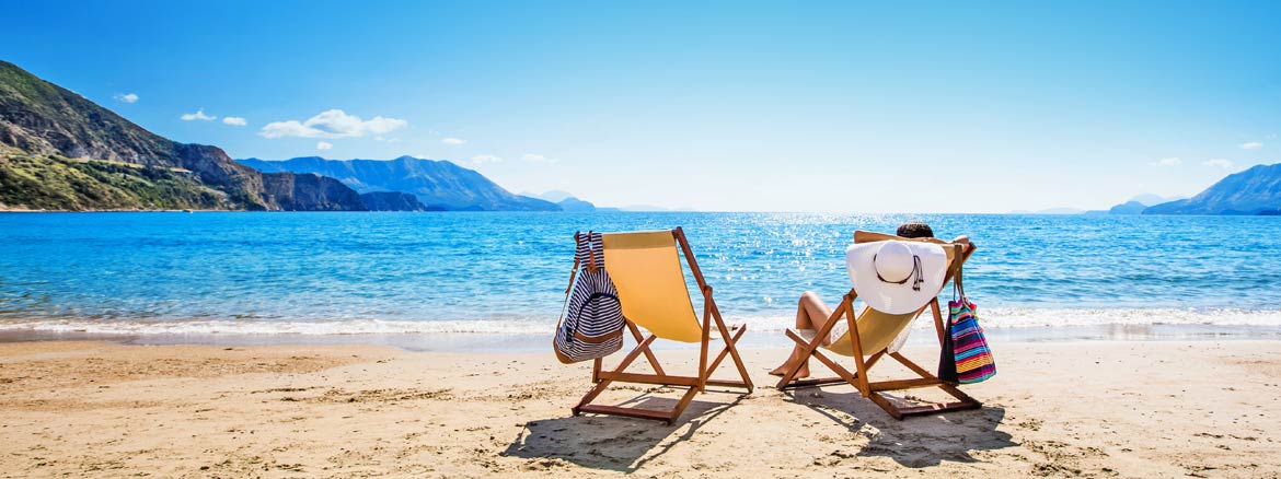 Gut vorbereitet in den Strandurlaub: Tipps für die Packliste